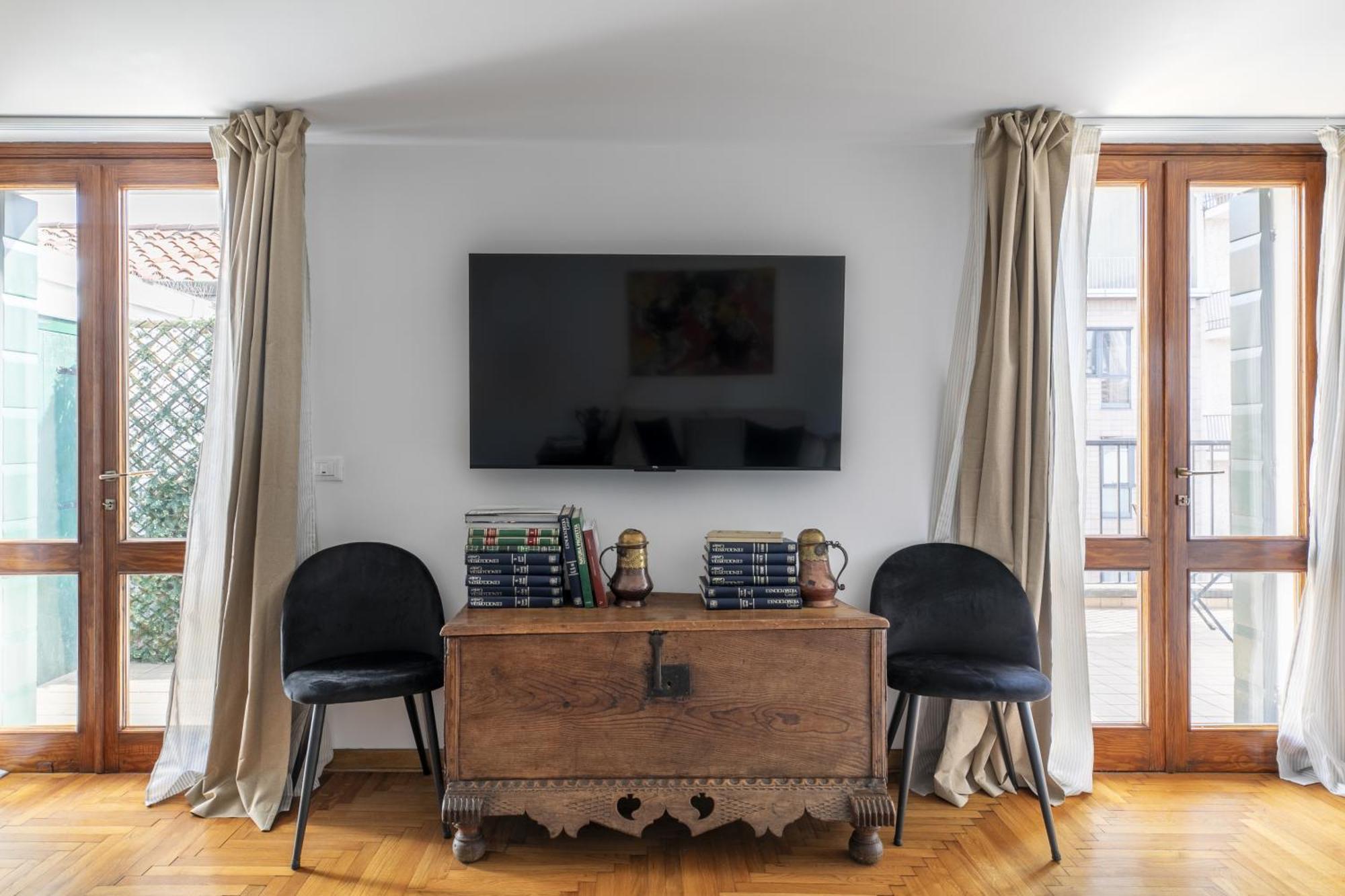 Domus Maria Carina - Centro Apartment